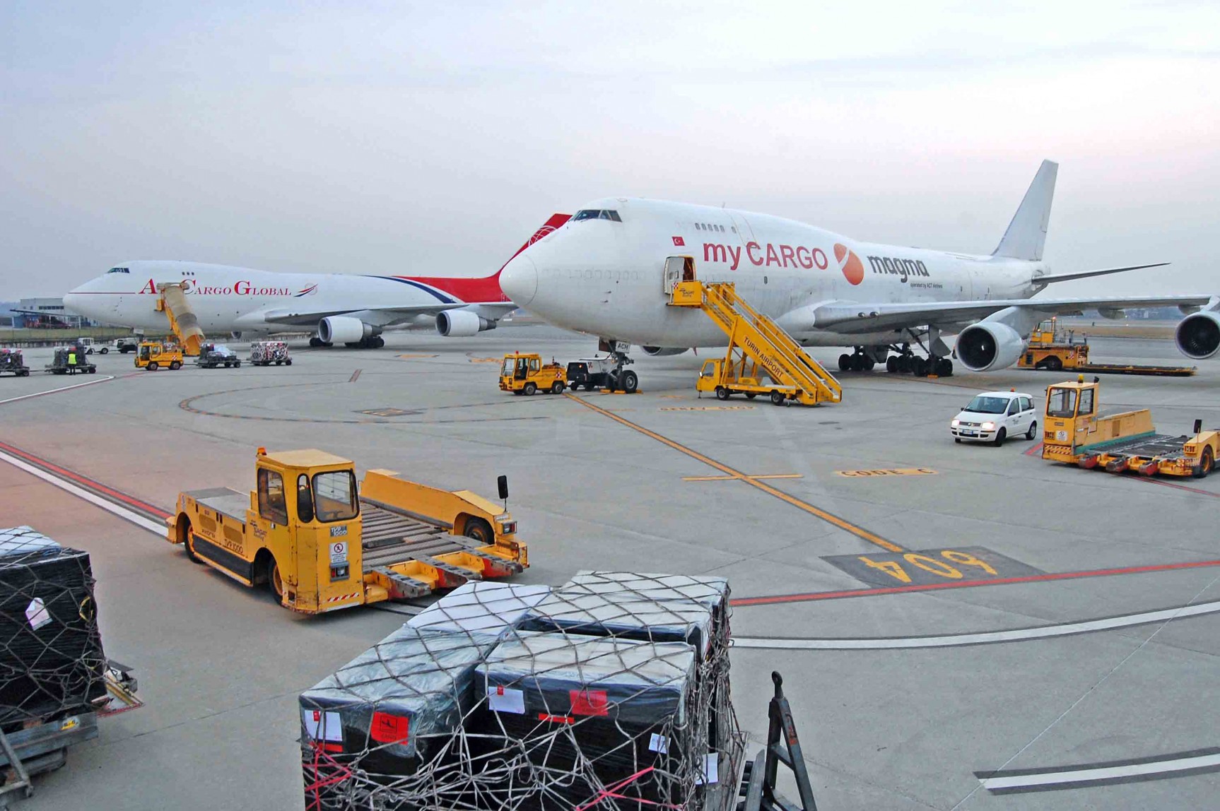 Аэропорт груз. Владивосток карго аэропорт. Груз в аэропорту. IPP Air Cargo. Air Cargo Terminal.